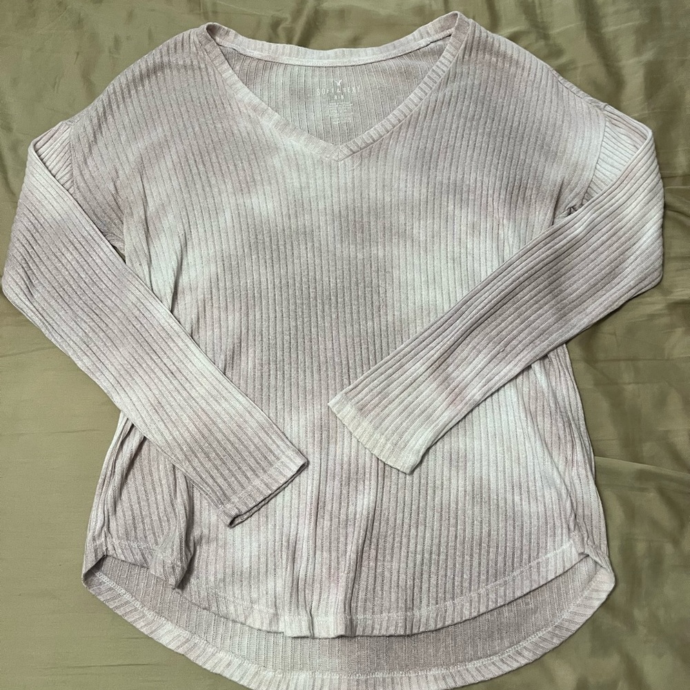 AE Soft & Sexy Long Sleeve - M